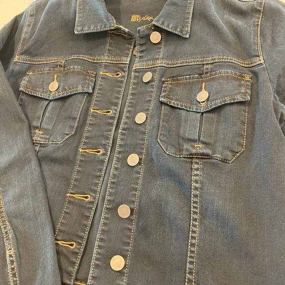 Kut from the kloth dark wash Amelia denim Jean jacket size large - Picture 6 of 9